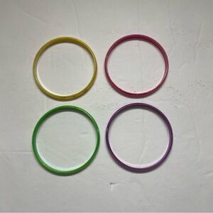 4 Set Colorful Hard Plastic Girls Bracelet